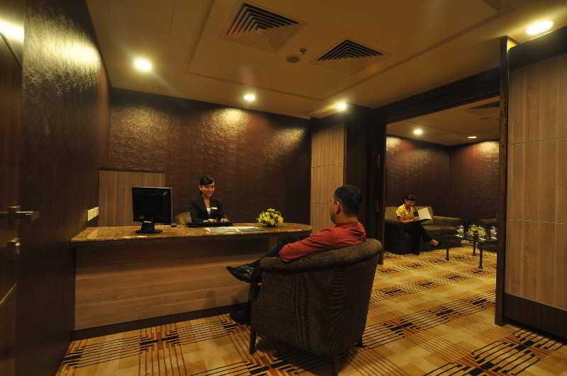Gbw Hotel Johor Bahru Exterior foto