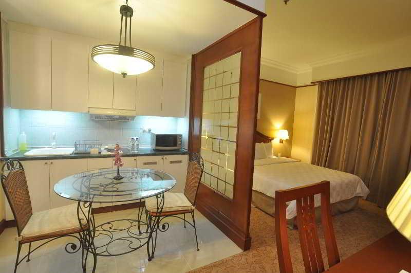 Gbw Hotel Johor Bahru Exterior foto