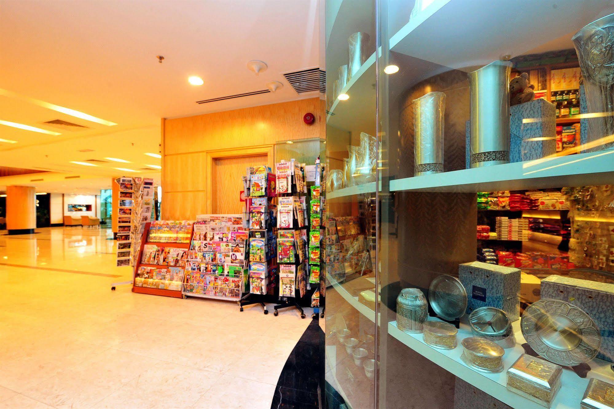 Gbw Hotel Johor Bahru Exterior foto